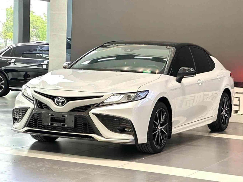 Toyota Camry 2022